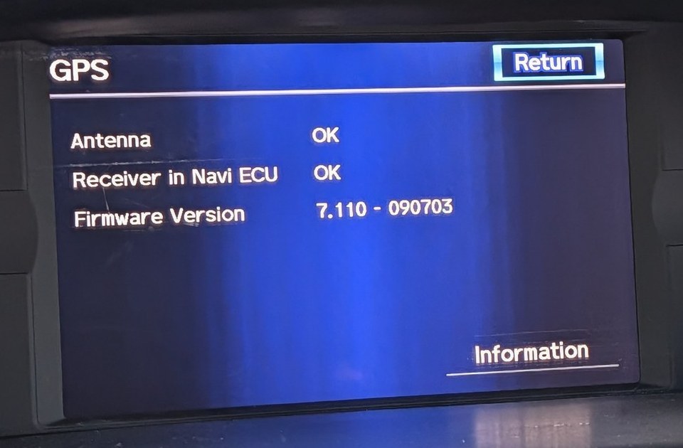 The GPS unit check screen showing Antenna OK, Receiver in Navi ECU OK and Firmware Version 7.110 - 090703.